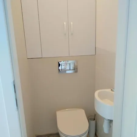 Pokoj Prywatny W Oliwie منزل للإقامة غدانسك